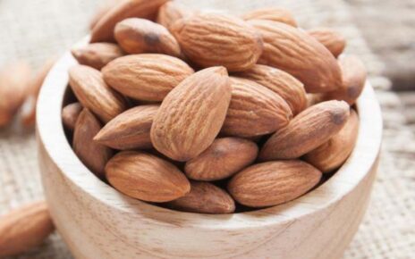 बदाम खाण्याची योग्य पद्धत, The right way to eat almonds